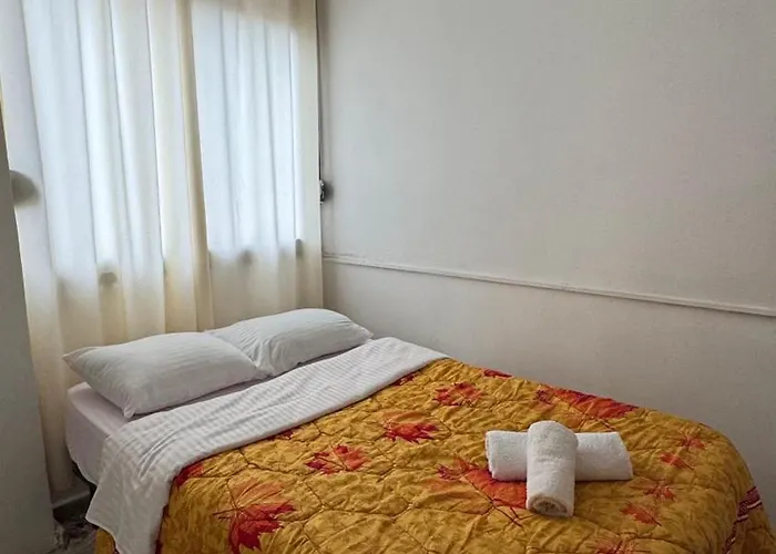 Klevi Lägenhet Tirana